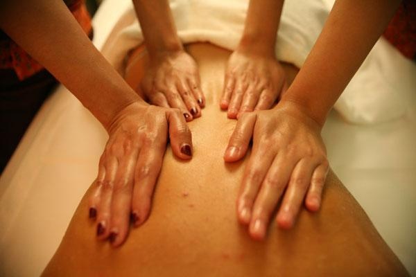 Массаж в четыре руки в Spa Lotos